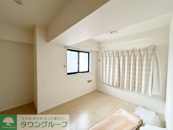 アーデル・フェリエ国立東の物件内観写真